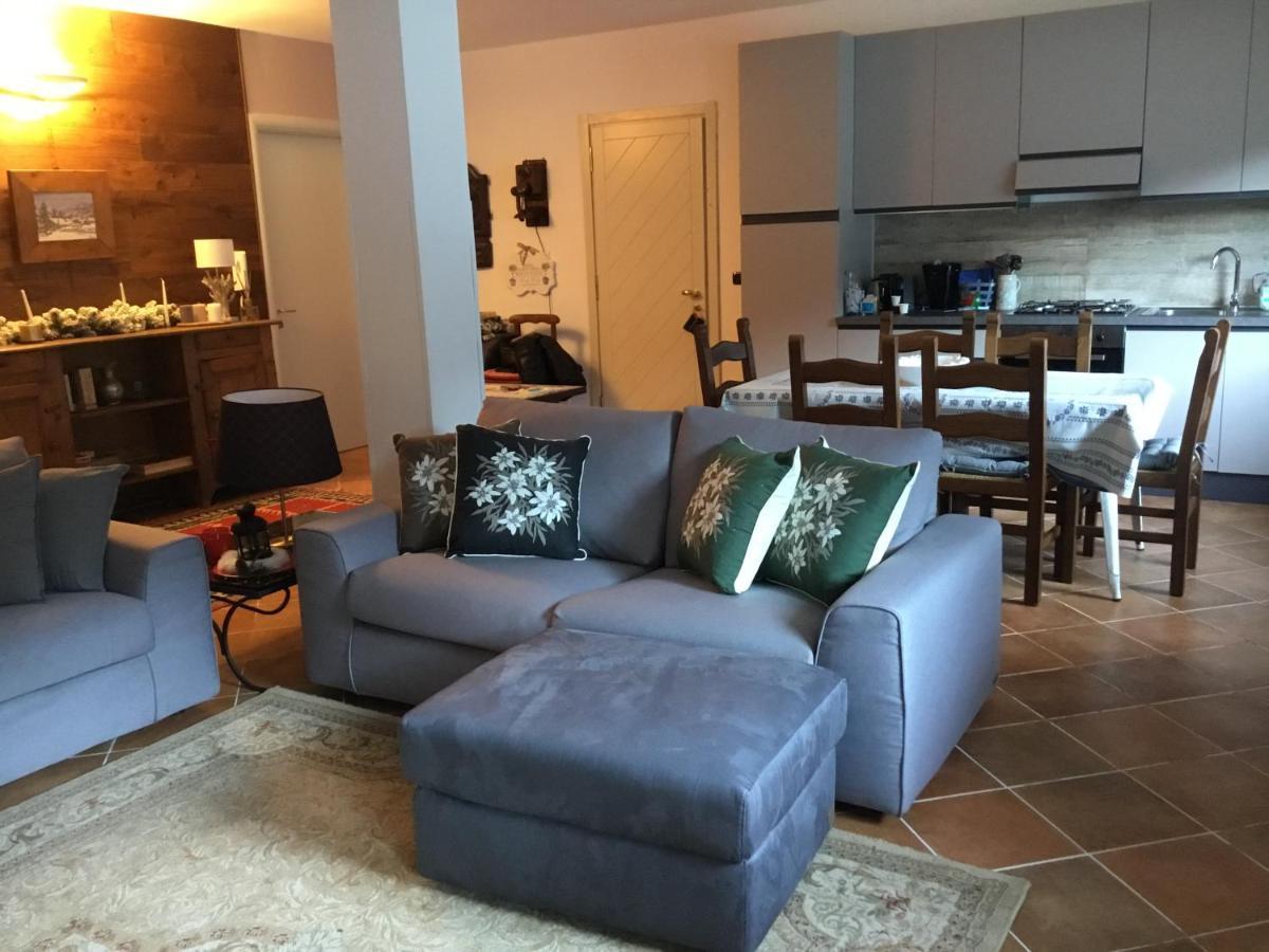 Appartamento Ottoz Aosta Luaran gambar