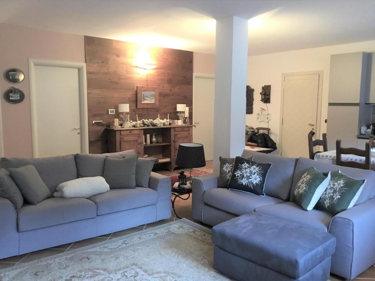 Appartamento Ottoz Aosta Luaran gambar